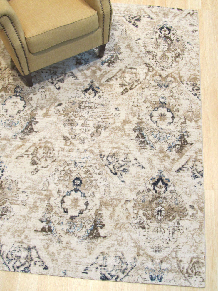Ivory Distressed Bohemian Isabella Rug, 5' 3 X 7' 3