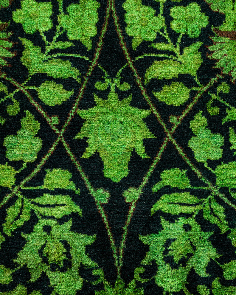 Fine Vibrance, One-of-a-Kind Hand-Knotted Area Rug Green, 8' 4" x 10' 0"