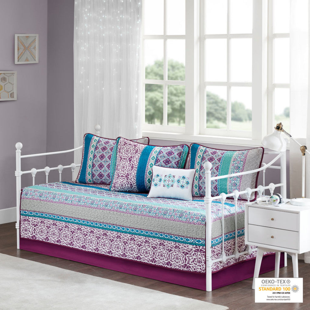 Intelligent Design Joni 6 Piece Boho Reversible Daybed Set, Purple