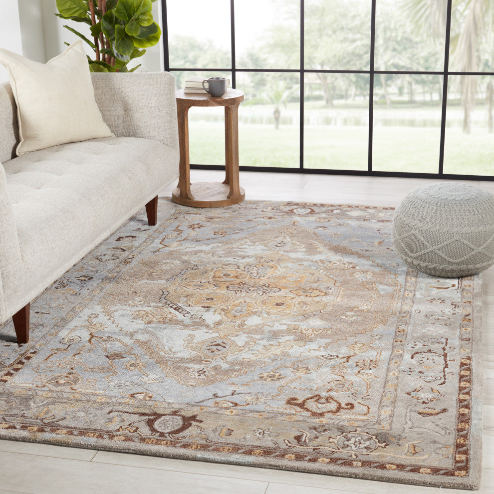 Raisa Handmade Medallion Gray/ Gold Area Rug 8'X10'