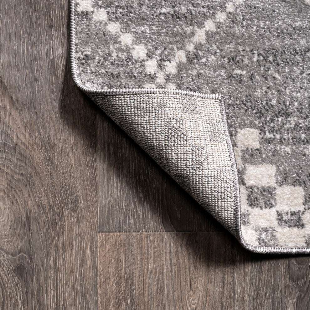 Asilah Moroccan Modern Diamond Runner Rug, Gray, 5'x8'