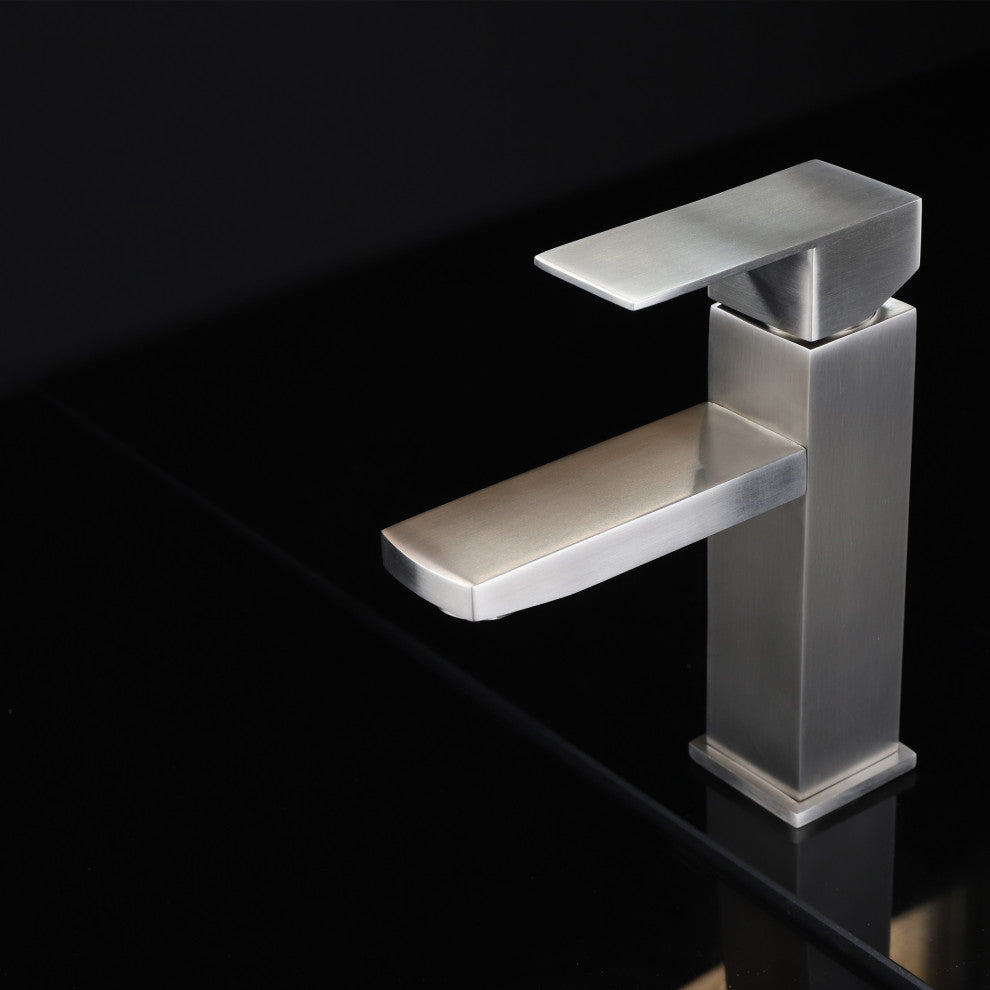 Single Handle Lavatory Faucet in Brushed Nickel Finish