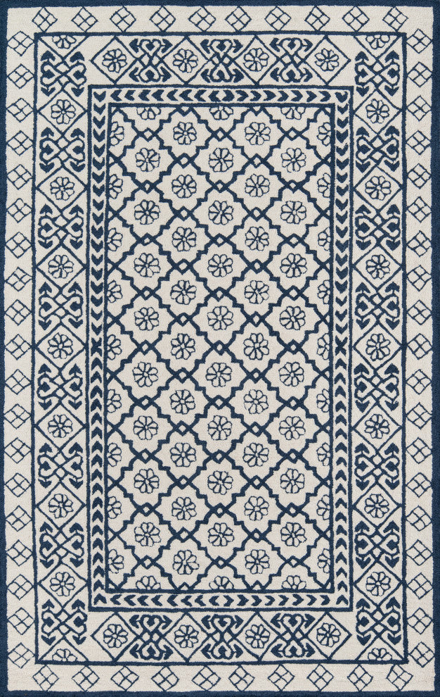 Newport Rug, 2'x3'