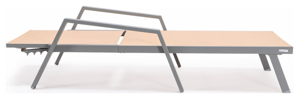 LeisureMod Marlin Chaise Lounge Chair With Arms and Fire Pit Table, Light Brown