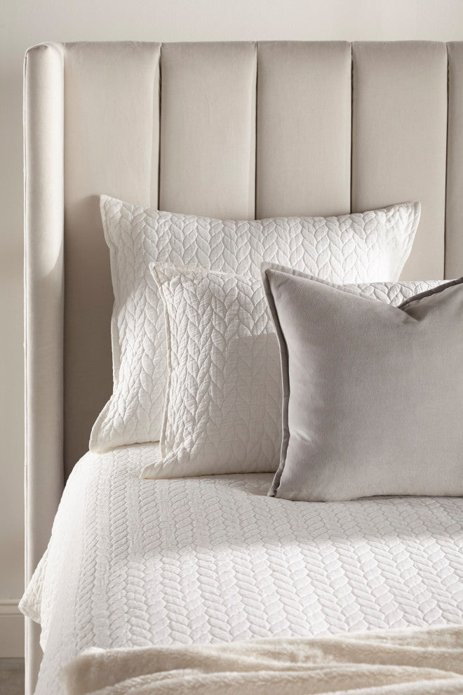 Chandler Bed, Cream Velvet, Natural Gray, Standard King