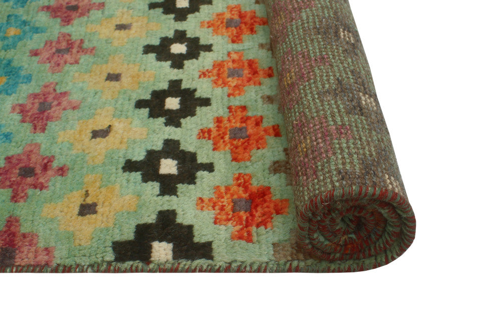 Balochi Ademi Light Green/Ivory Rug, 3'2x5'1