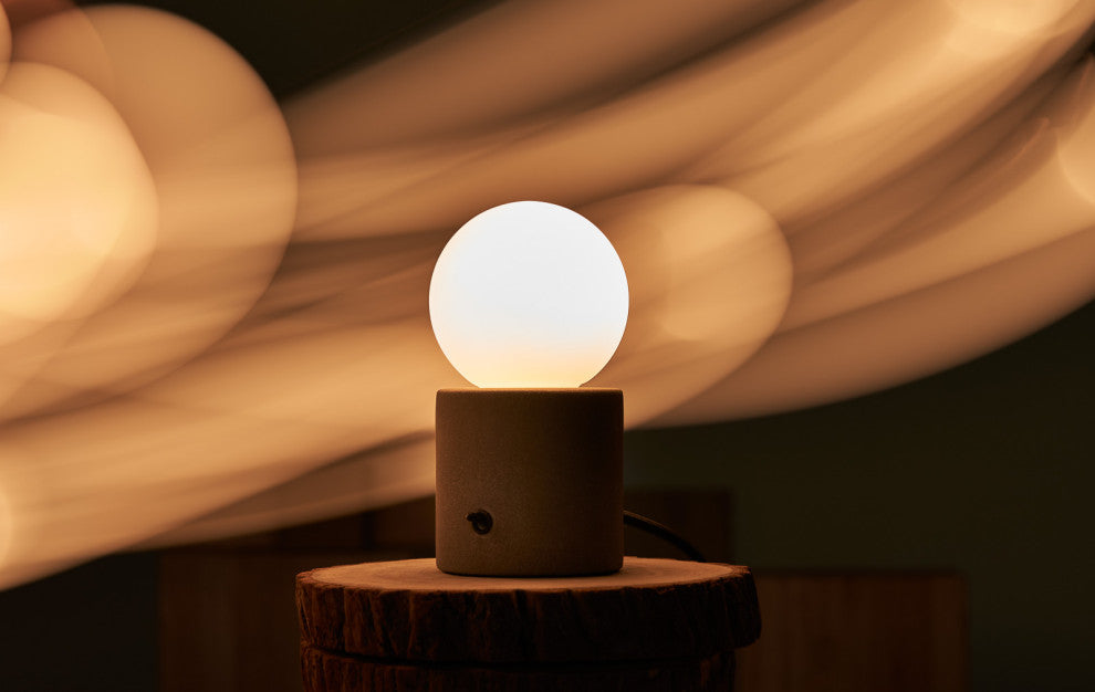 CASTLE MUSE Table Lamp