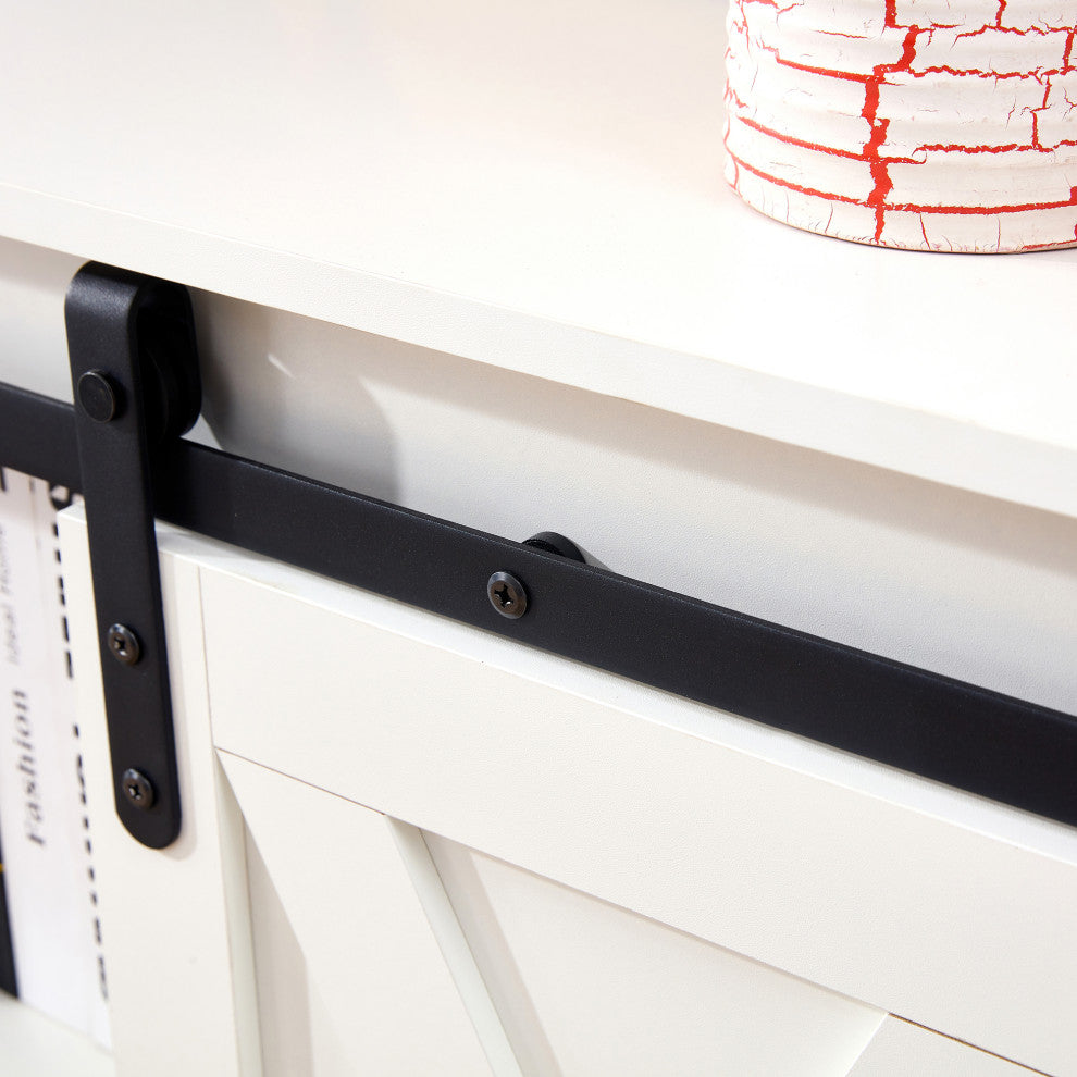 Gewnee TV / storage cabinet