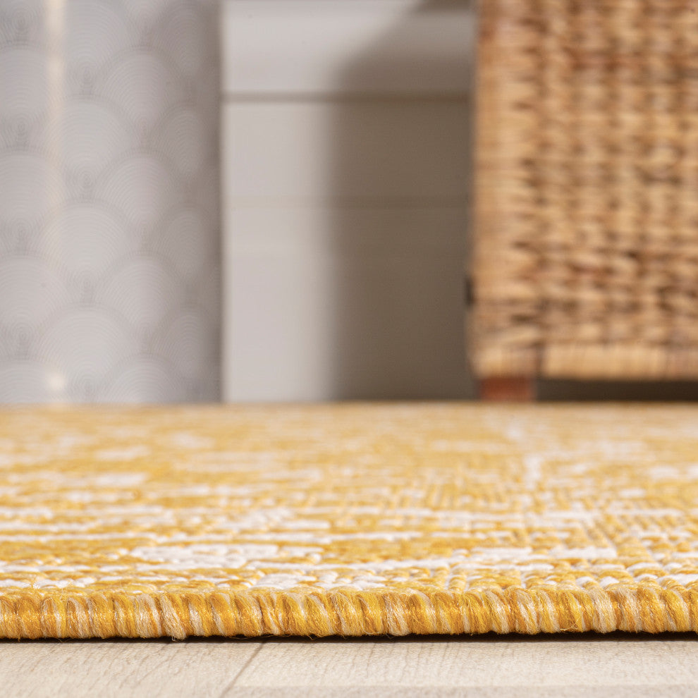 Malta Boho Medallion Textured Weave Indoor/Outdoor, Yellow/Cream, 2x8