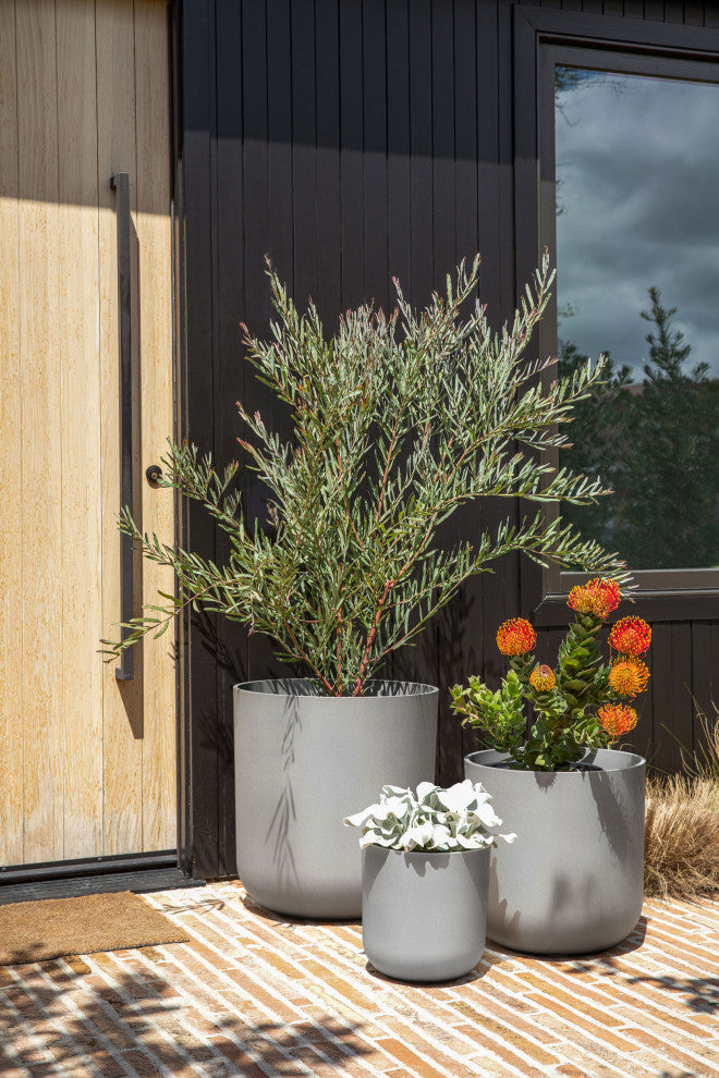 Veradek Mason Series Kona Planter Set of 3 Cluster, Gray