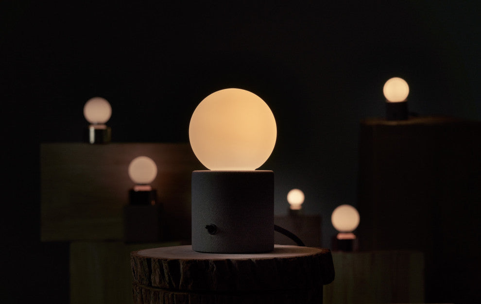 CASTLE MUSE Table Lamp