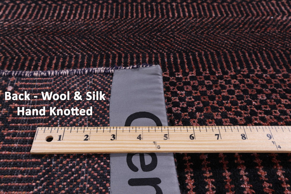 4' 1" X 6' 7" Wool and Silk Handmade Savannah Grass Rug Q11990