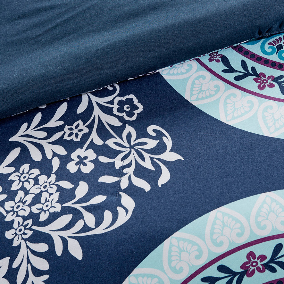 Intelligent Design Loretta Boho Comforter Set With Bed Sheets, Navy