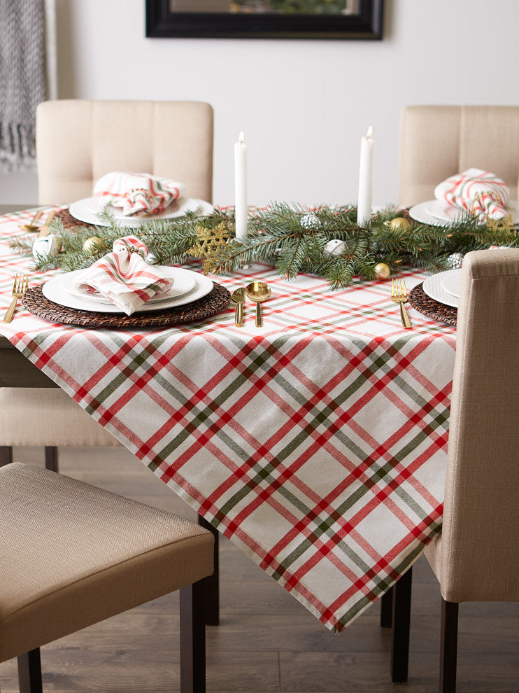 DII Kitchen & Tabletop Jolly Tree Collection Tablecloth 60x104"
