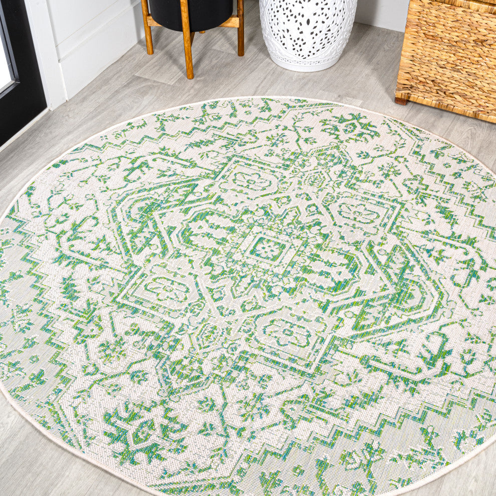 Estrella Bohemian Medallion Textured Weave Indoor/Outdoor, Green/Cream, 5' Round