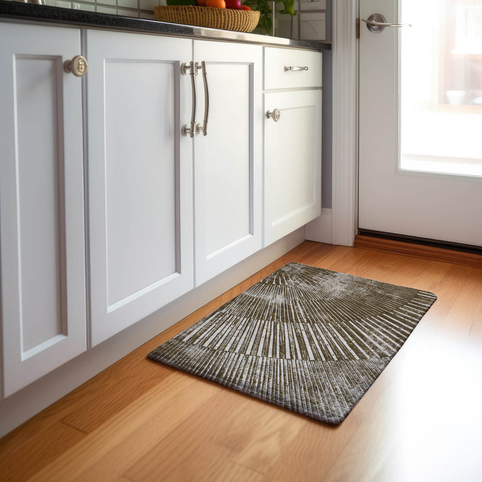 Premium Machine Washable Mayfield AMF542 Chocolate 1'8" x 2'6" Rug