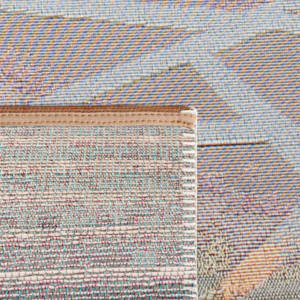 Safavieh Barbados Collection Indoor-Outdoor BAR551 Rug, Grey/Pink, 2'8"x8'