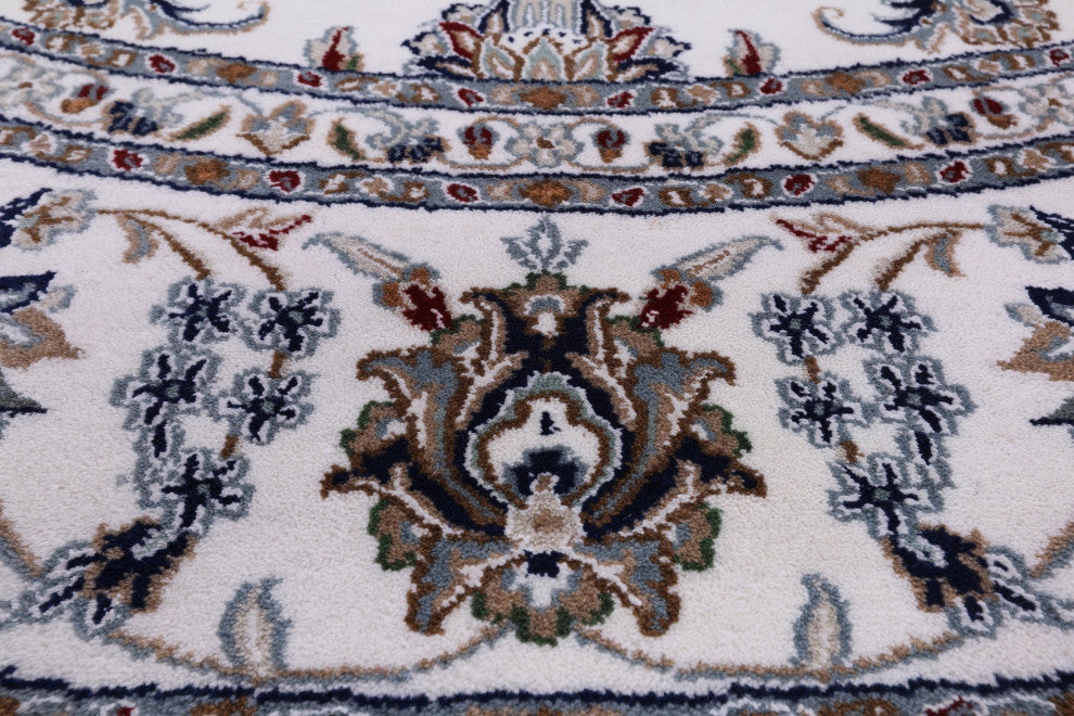8' Round Persian Nain Wool and Silk Hand-Knotted Rug Q9365