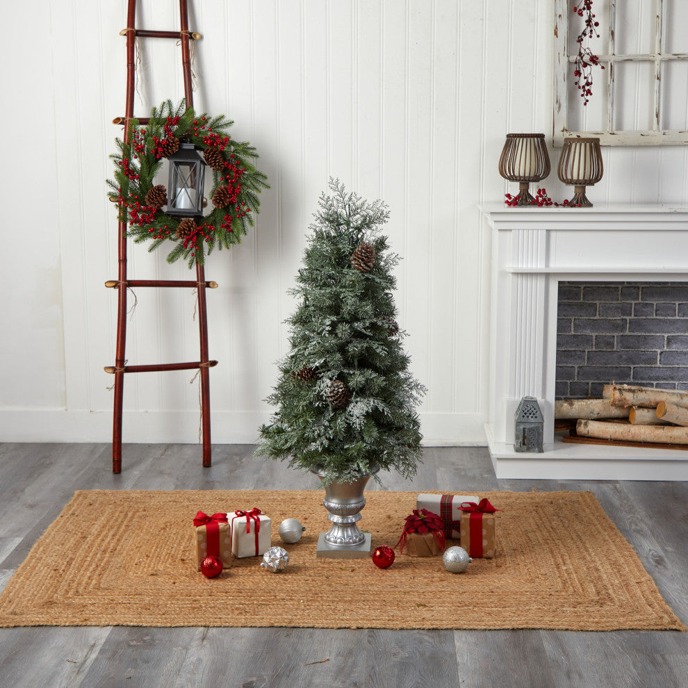 T3324 4 English Pine Artificial Christmas Tree With 100 Warm White LED Lights