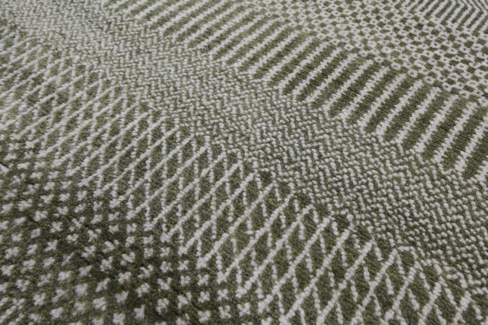 Savannah Grass Hand Knotted Wool and Silk Rug 9' 0" X 12' 3" Q12004