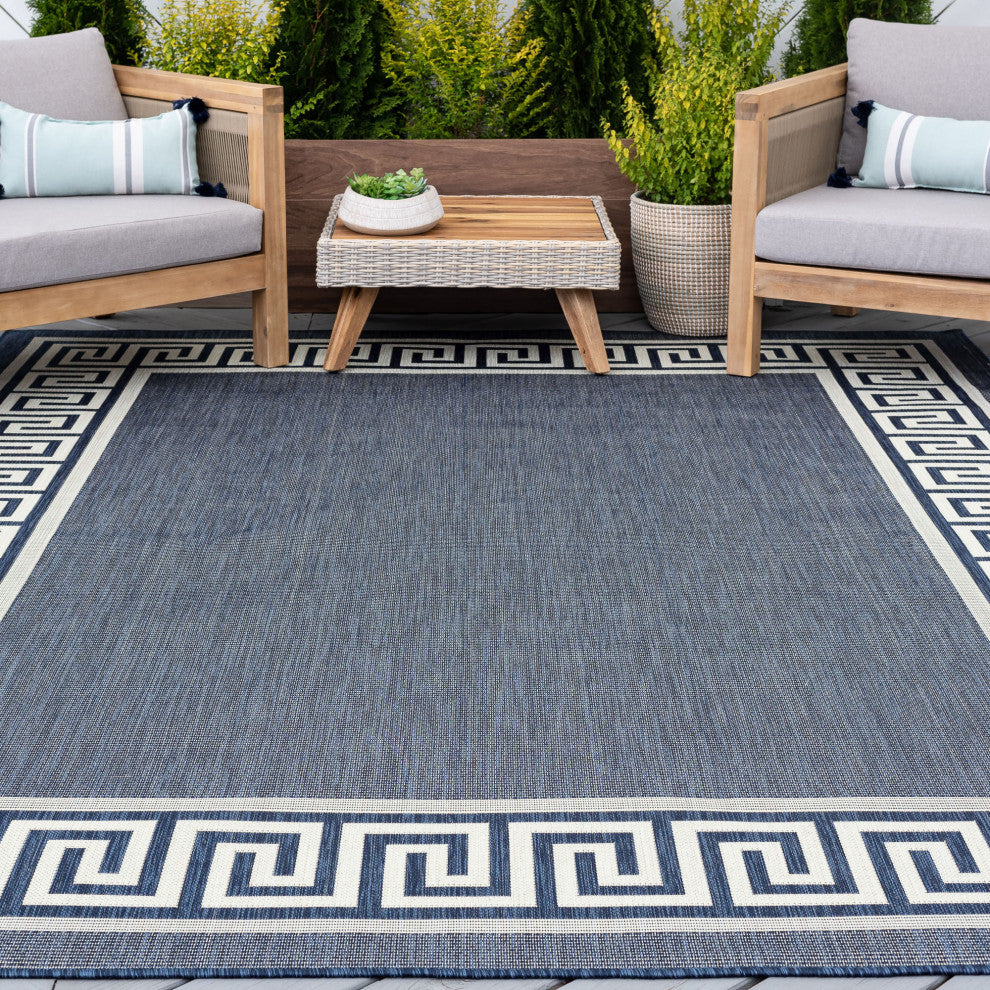 Giovanna Transitional Greek Key Navy/Cream Indoor/Outdoor Area Rug, 9'x12'