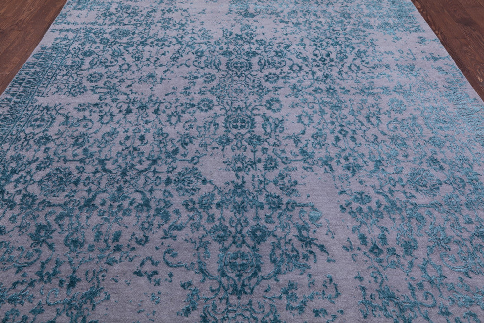 8' 1" X 10' 2" Persian Wool and Silk Hand-Knotted Rug Q6241