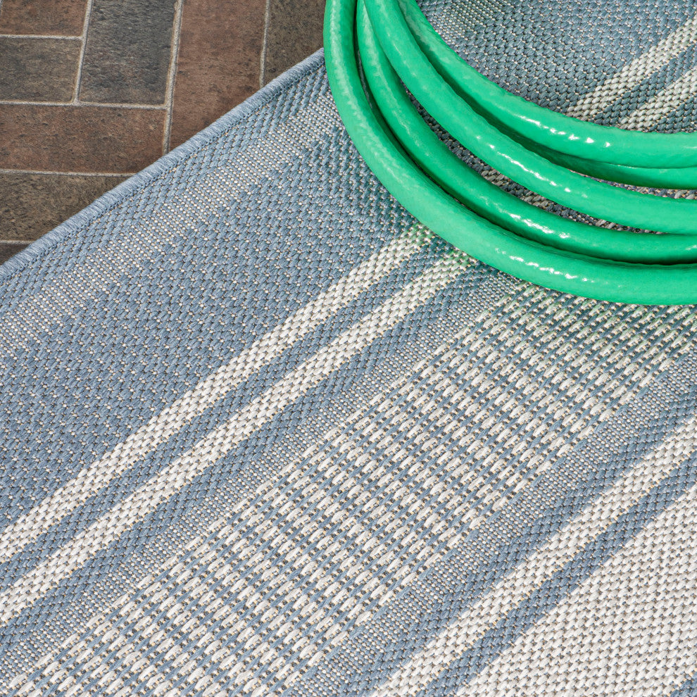 Haynes Modern Double Stripe Indoor/Outdoor Area Rug, Blue/Light Gray, 4x6