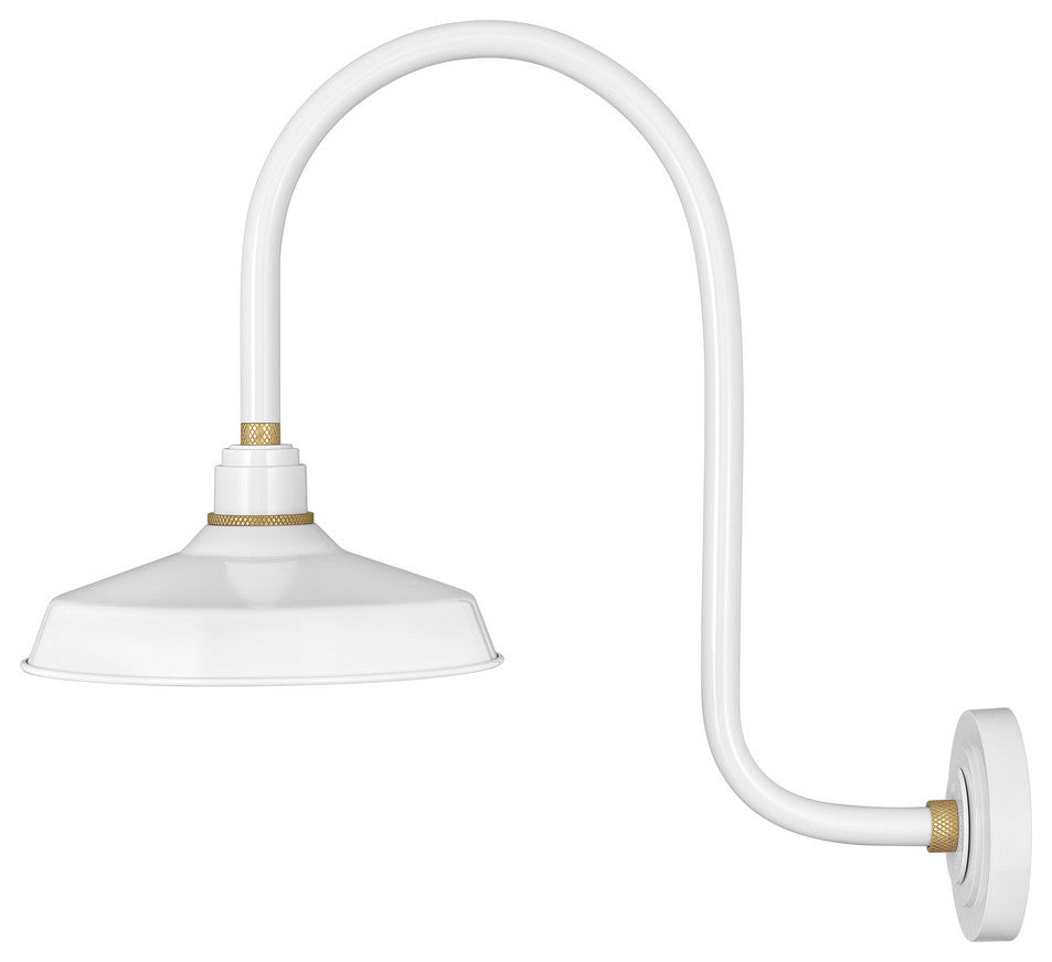 Hinkley Foundry 1-Light Outdoor Wall Mount Lantern, Gloss White