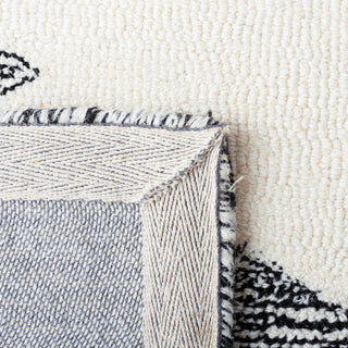 Safavieh Himalaya Collection CSB225Z Rug, Ivory/Black, 6' X 6' Square