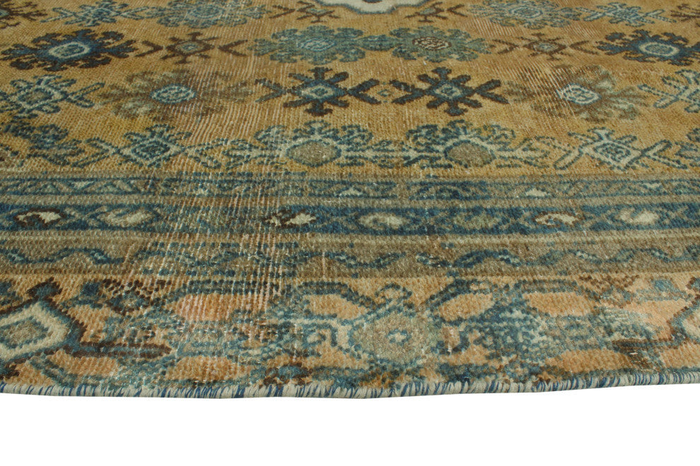 Semi-Antique Abdullat Rust/Peach Rug, 5'11x9'4