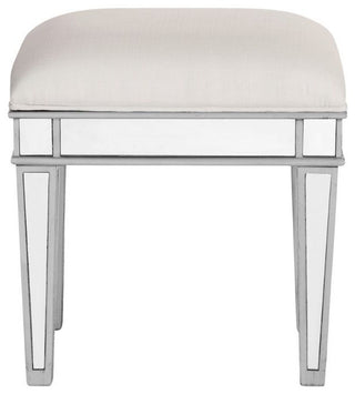 Chair 18" X 14" X 18" In Silver Paint