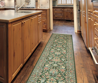 Pak-Persian Hrychlea Green/Beige Runner, 2'5x9'9