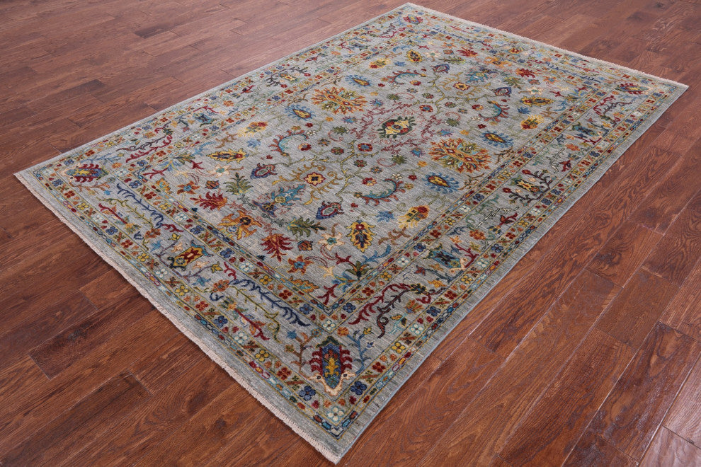 Hand Knotted Persian Tabriz Rug 5' 7" X 8' 2" Q10576