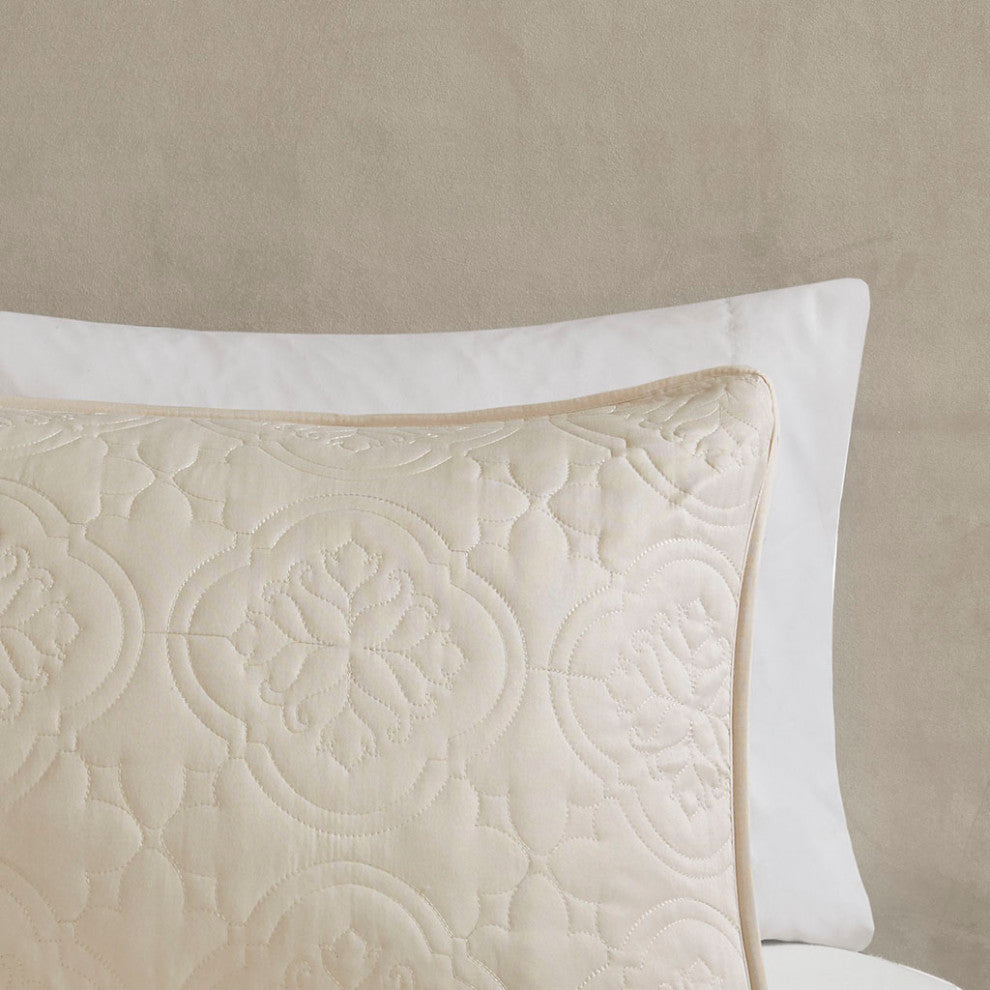 510 Design Oakley Quilted Oversized 3-Piece Bedspread Set, Cream, King/Cal King