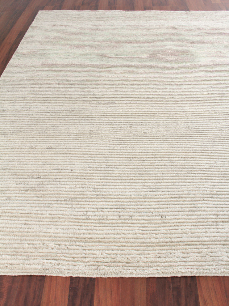 Kaza Hand-Knotted Wool Light Silver/Ivory Area Rug, 9'x12'