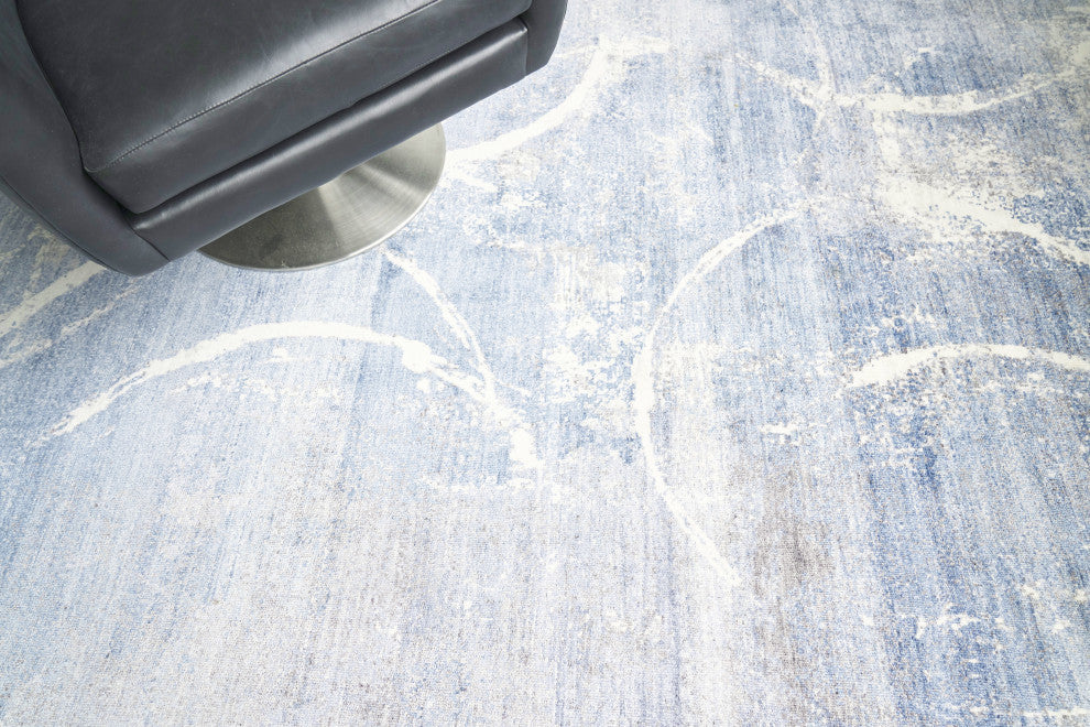 Fine Pure Silk Hand-Knotted Silk Blue/Gray/Ivory Area Rug