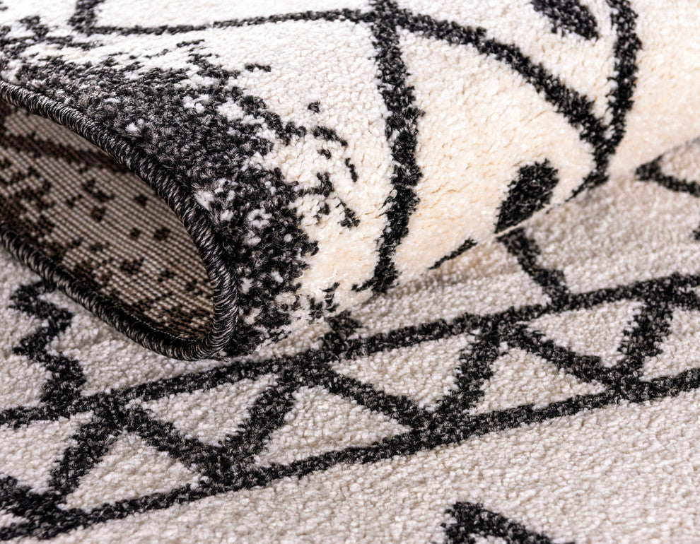 Unique Loom Beige Tribal Morocco Area Rug, 5'x8"