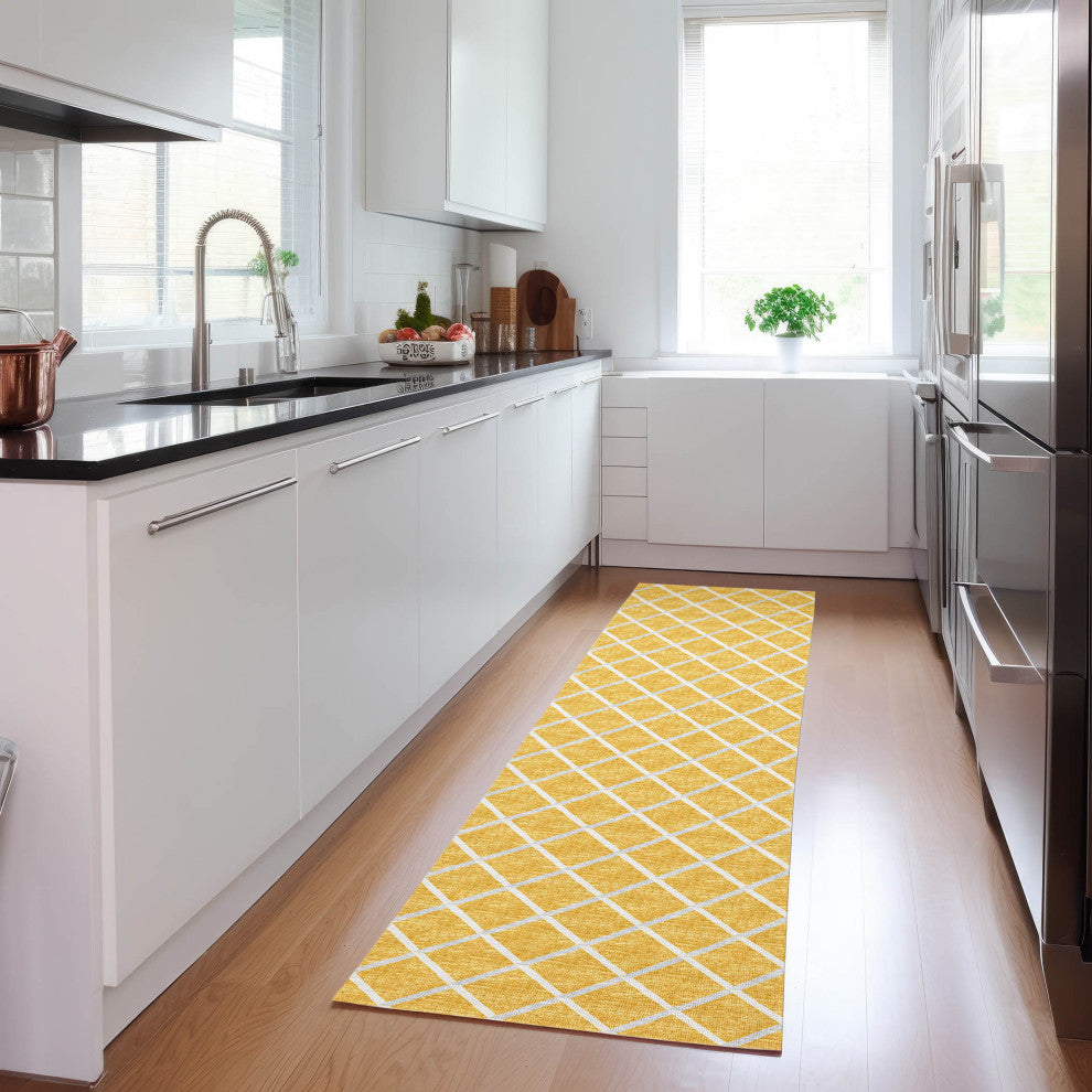 Indoor/Outdoor York YO1 Gold Machine Washable 2'3" x 7'6" Rug