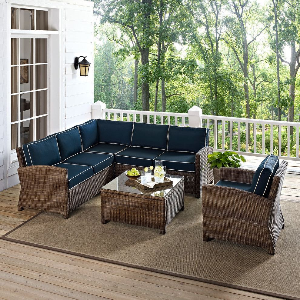 Bradenton 5-Piece Outdoor Wicker Seating Set With Navy Cushions