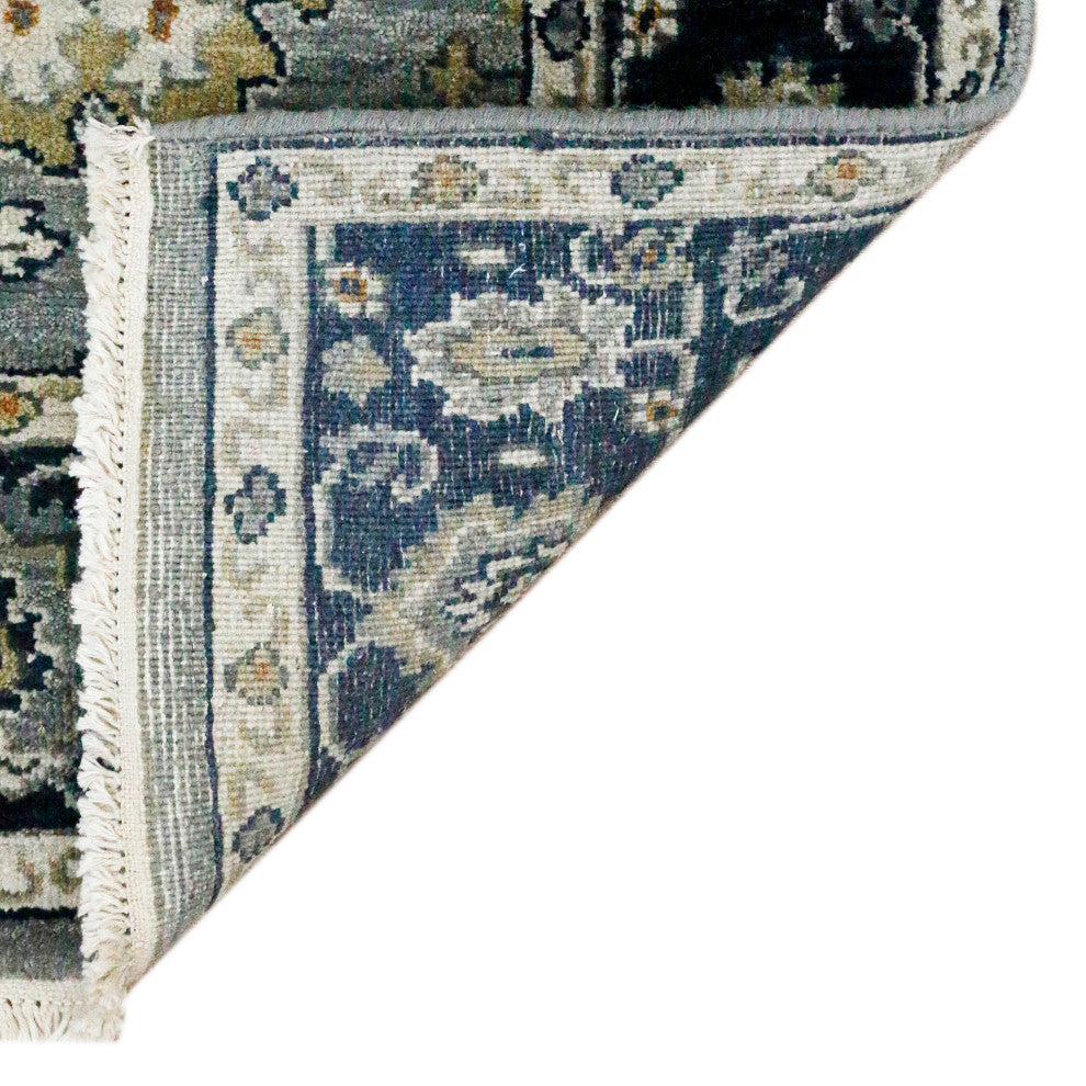 Antiquity Oriana Area Rug, Fog, 2' x 3', Persian