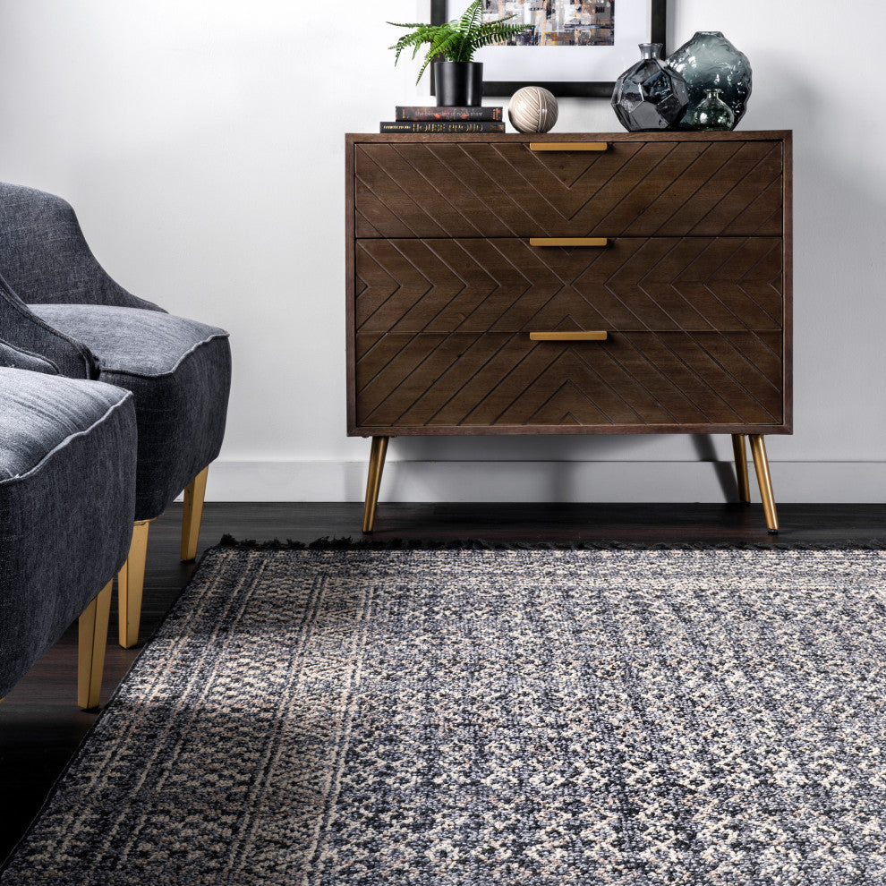 Nuloom Claudia Diamond Tassel Transitional Area Rug, Grey 4'x6'