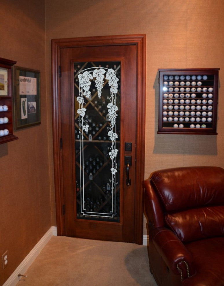 Wine Door - Vineyard Grapes Trellis - Primed - 28" x 84" - Knob on Left -...