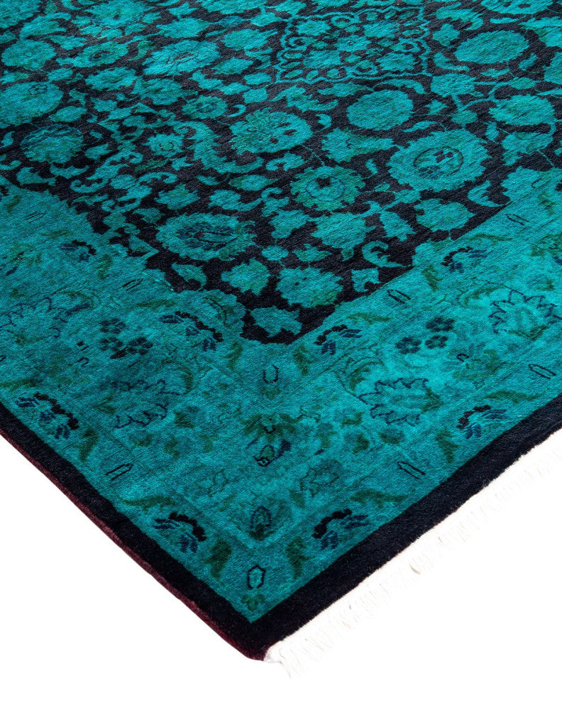 Fine Vibrance, One-of-a-Kind Hand-Knotted Area Rug Green, 4'1"x6'5"