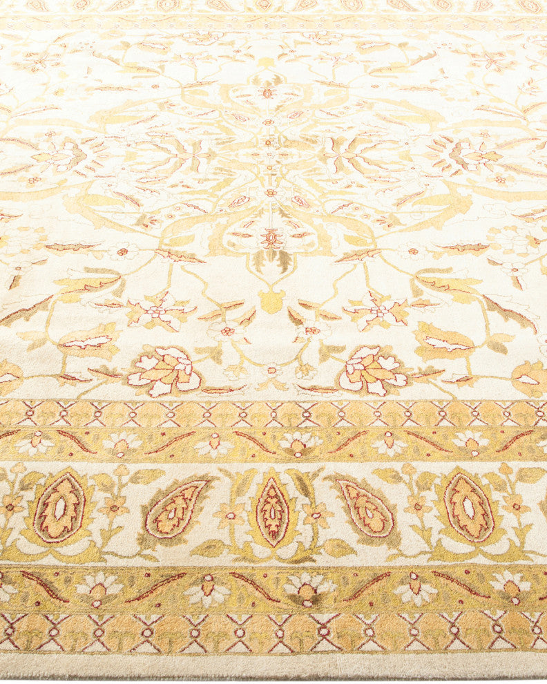 Jade, One-of-a-Kind Hand-Knotted Area Rug Ivory, 8'1"x10'3"
