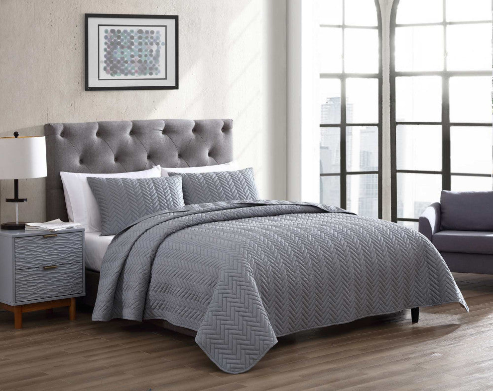 The Nesting Company Birch 3 Piece Quilt and Pillow Sham Set - King - Gray
