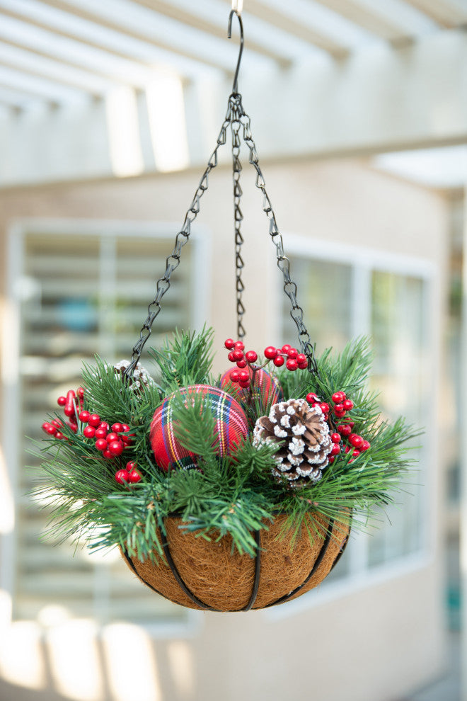 13" Christmas Hanging Basket