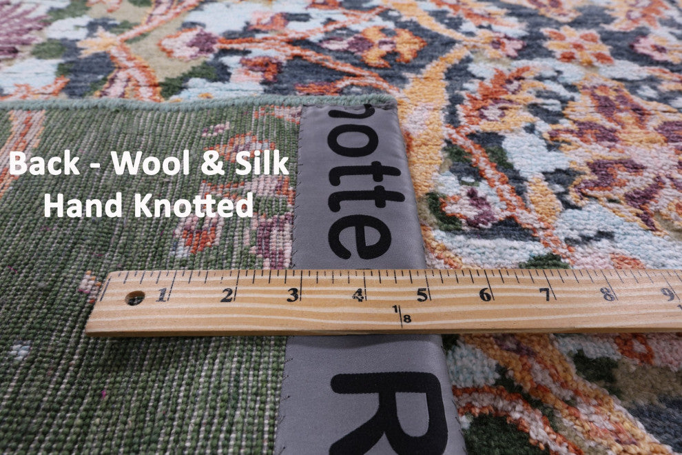 8' 0" X 10' 6" Modern Hand-Knotted Wool and Silk Rug Q11810