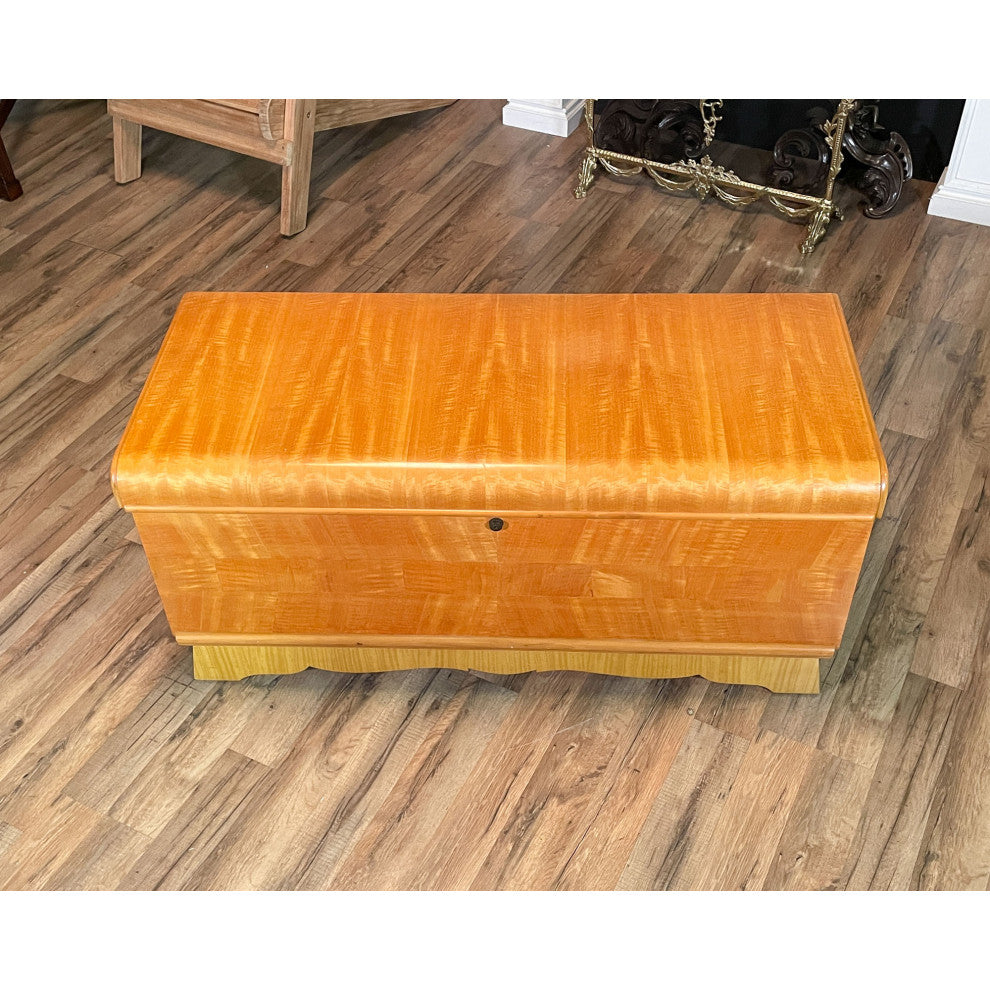 NVIN0387 Vintage Satinwood Blanket Chest