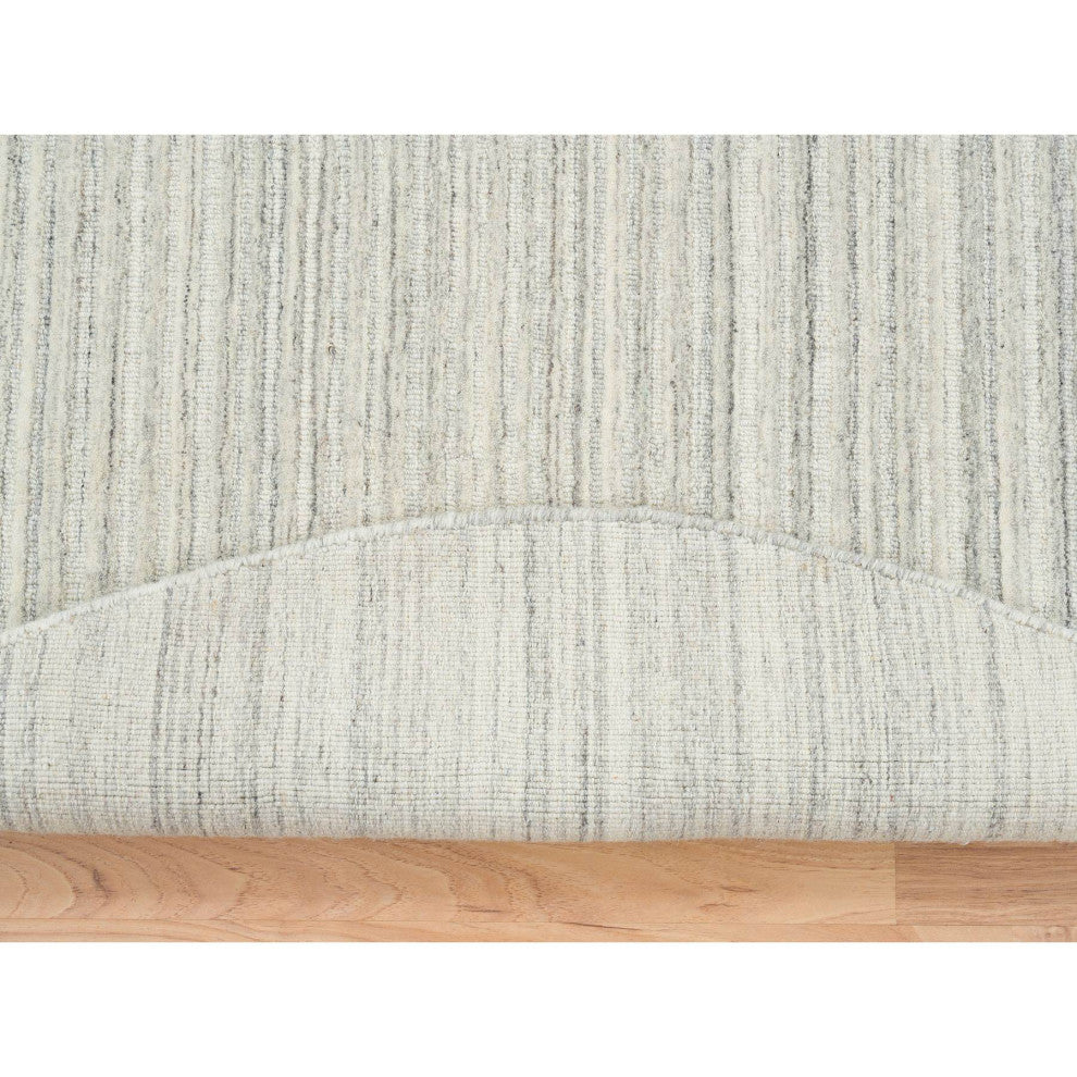Ivory, Hand Loomed, Undyed Natural Wool Modern Design Round Rug, 6'1"x6'1"
