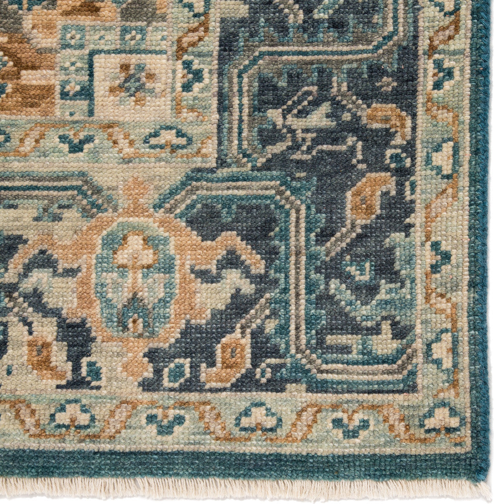Jaipur Living Elyas Knotted Medallion Blue/Ivory Area Rug, 7'10"x10'10"